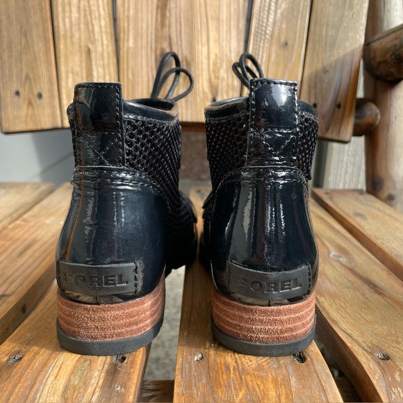 Sorel Major Black Patent Mesh Boot Size 6 Leather Ankle Bootie - Picture 13 of 16